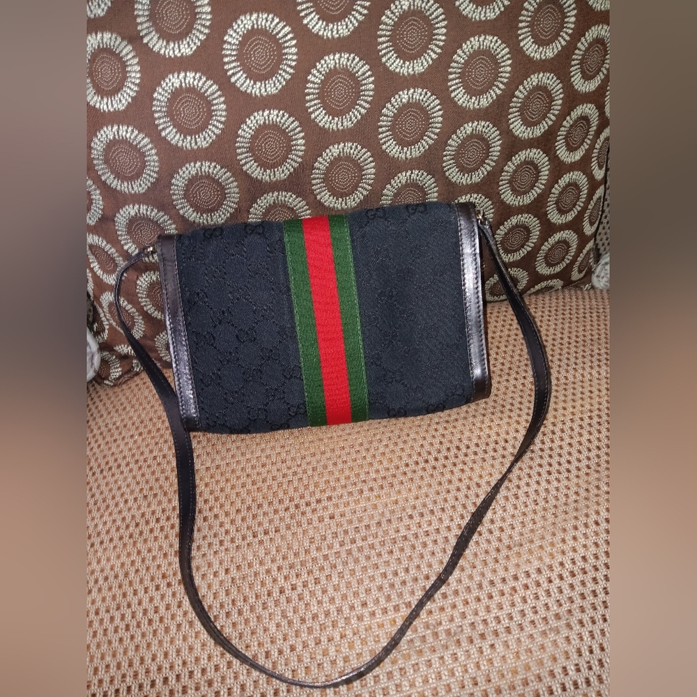 Gucci vintage black web crossbody GG - Picture 2 of 7